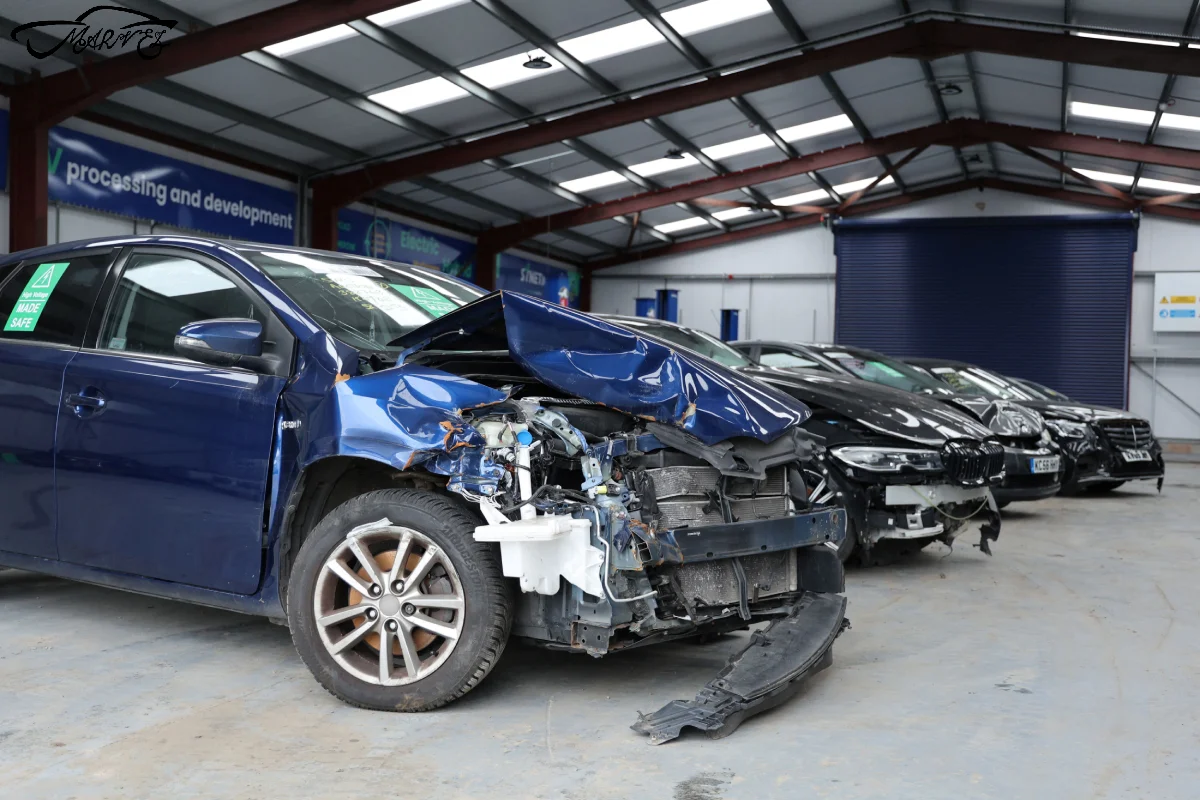 مرکز تخصصی صافکاری خودرو های چینی - صافکاری PDR (پی دی آر) خودرو های چینی