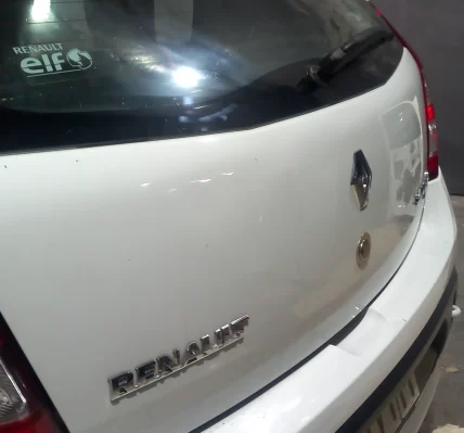 صافکاری خودرو renault - بعد از صافکاری